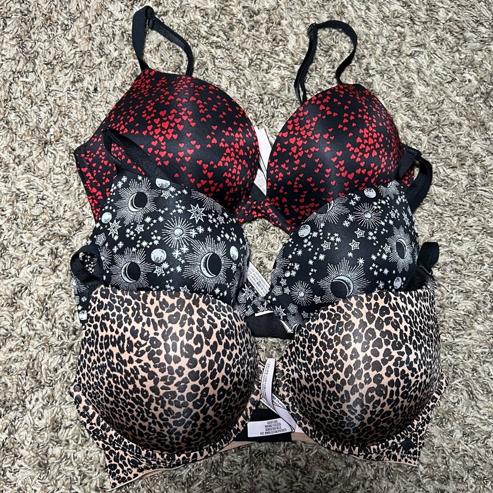 Victoria’s Secret 36D Three Sexy Tee Smooth Push Up Bras Stars, Hearts, Cheetah